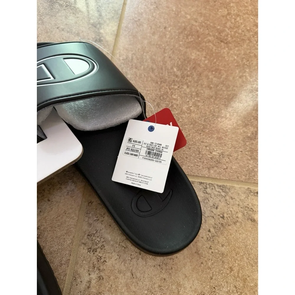 Men's Champion IPO Squish Slide Sandles Black Size 11 NWT